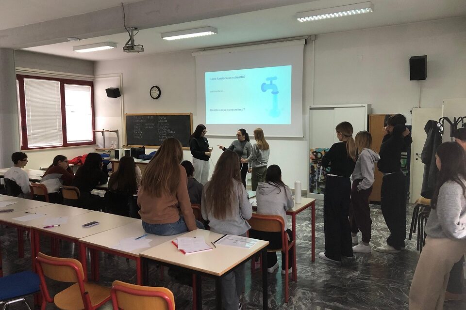 UNIVERSITÀ DI UDINE: OLTRE 240 ALLIEVI DELL’ISTITUTO “BACHMANN” DI TARVISIO A LEZIONE DI TRANSIZIONE ECOLOGICA