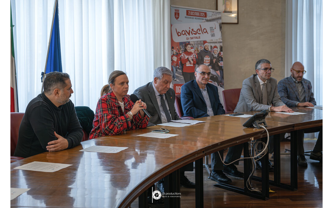 PRESENTATA LA “BAVISELA DI NATALE 2025”: TUTTO IL RICAVATO ALLA FONDAZIONE BURLO GAROFOLO
