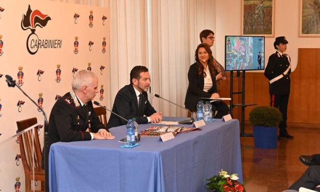 Presentato il Calendario Storico dell’Arma dei Carabinieri 2026 in friulano
