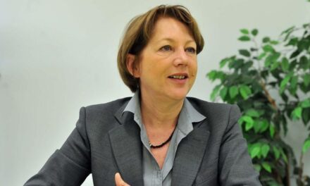 CRISTIANA COMPAGNO NOMINATA PROFESSORESSA EMERITA DAL MINISTRO DELL’UNIVERSITÀ E DELLA RICERCA BERNINI