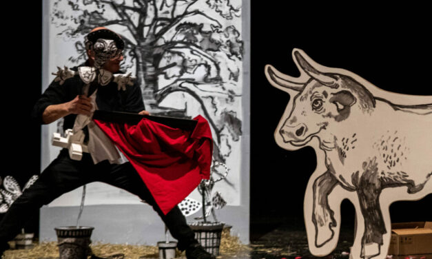 NUOVO TEATRO COMUNALE DI GRADISCA D’ISONZO: “Ferinando il toro, i fiori e il calabrone” per le famiglie nell’ambito di SpazioRagazzi Tutti a teatro