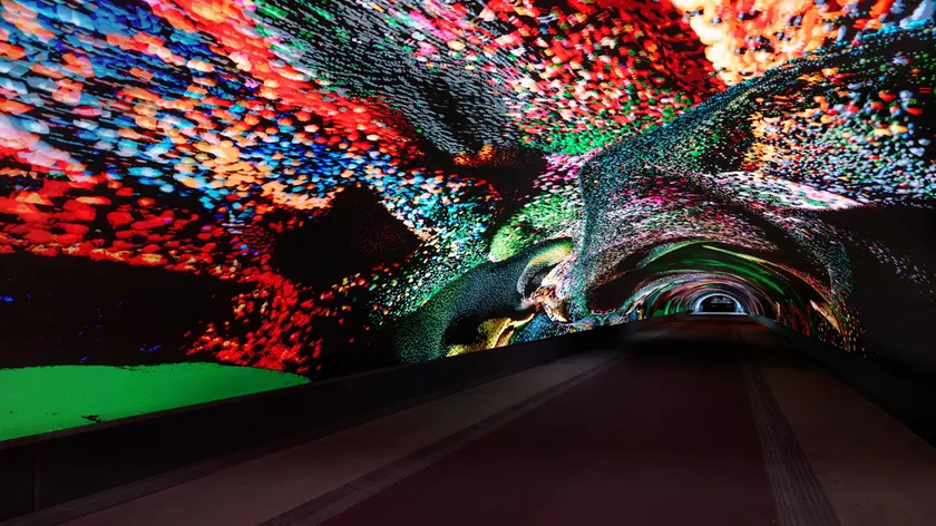 M-Cube trasforma la Galleria Bombi a Gorizia nella più lunga galleria digitale d’Europa