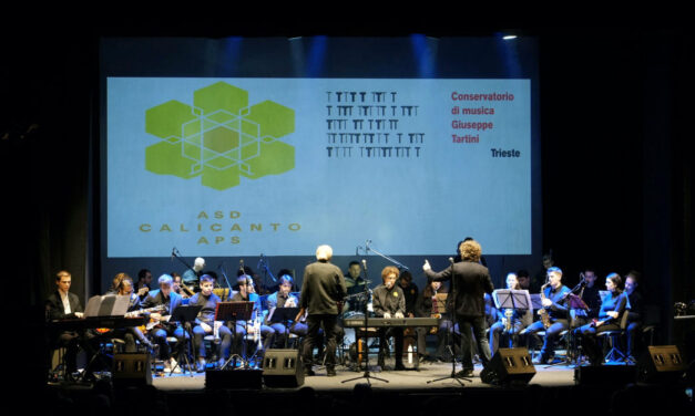 CALICANTO BAND E ORCHESTRA JAZZ TARTINI: IL CONCERTO AL TEATRO LA CONTRADA IN OCCASIONE DELLA GIORNATA INTERNAZIONALE DELLE PERSONE CON DISABILITÀ