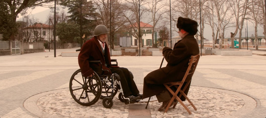 “L’osservatore dell’est”: il cortometraggio di Alberto Fasulo protagonista a Fuori Campo