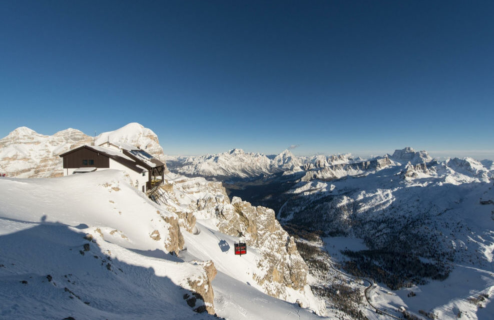 Cortina di Stelle al Lagazuoi Expo Dolomiti aspettando la Paralimpiadi Milano Cortina 2026