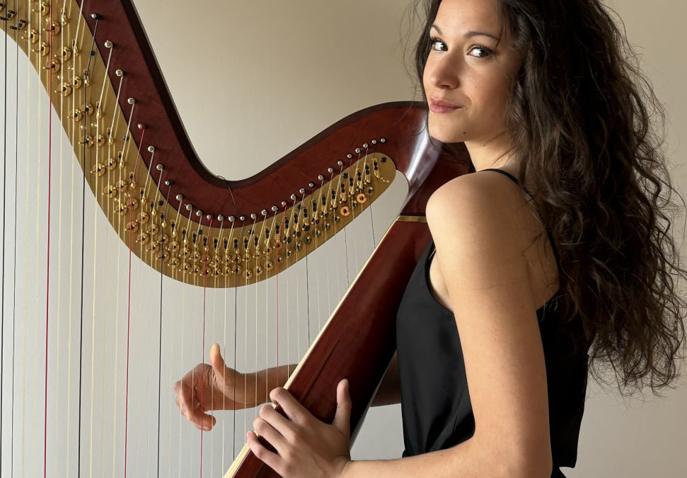 “VIBRAZIONI MELODICHE”: A UDINE IL CONCERTO DI PAOLA GREGORIC ALL’ARPA