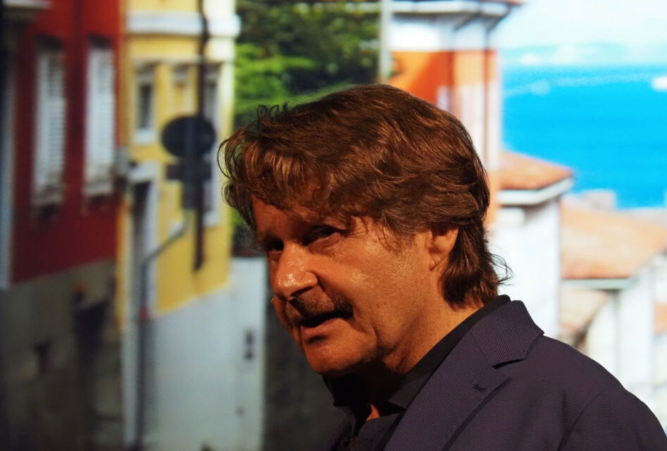 “Angeli Custodi…” di Irrera e Gusmitta torna in Regione