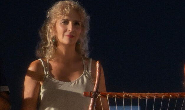 MUSICA ANTICA, POESIA ED EPICA: A VILLA MANGILLI LA MAGIA DELLA LIRA GRECA ASSOCIATA A BRANI DELL’ILIADE E DELL’ENEIDE