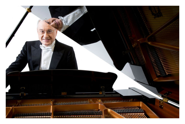 Nel segno di Mozart, Schubert e Liszt: il pianista Michele Campanella ospite dell’Accademia Ricci