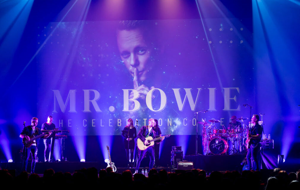 “DAVID BOWIE ROCK SYMPHONY” per il Natale a Pordenone, con la star europea MILAN DEVINNE