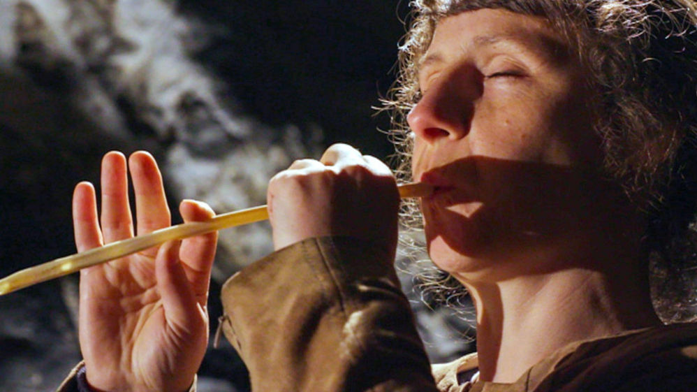 PALÆOMOVIES FILM FEST: OGGI ALLE 17 AL MUSEO CIVICO DI STORIA NATURALE LA PROIEZIONE DEL DOCUMENTARIO “SAPIENS, E FU LA MUSICA”