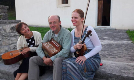 CortinAteatro, auguri in musica con Christmas Carols