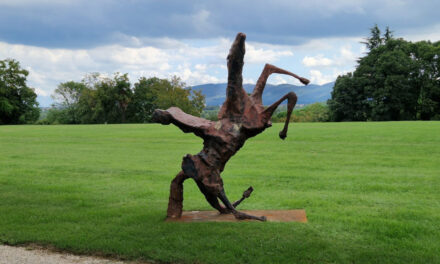 LE OPERE DI GIORGIO CELIBERTI IN MOSTRA NEI GIARDINI DI TRE DIMORE STORICHE