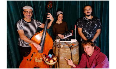 DAL 3 AL 6 GENNAIO 2025 ARRIVA AL BOBBIO LA NUOVA PRODUZIONE DEL TEATRO LA CONTRADA PER IL SETTORE INFANZIA E GIOVENTÙ “IL BRUTTO ANATROCCOLO. UN PENNUTO IN BLUES”