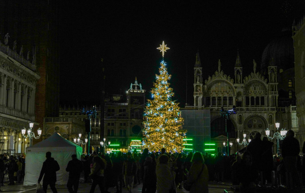 “Venezia. It’s Christmas Time”: il weekend dell’Immacolata tra luci, musica, tradizioni e grandi eventi