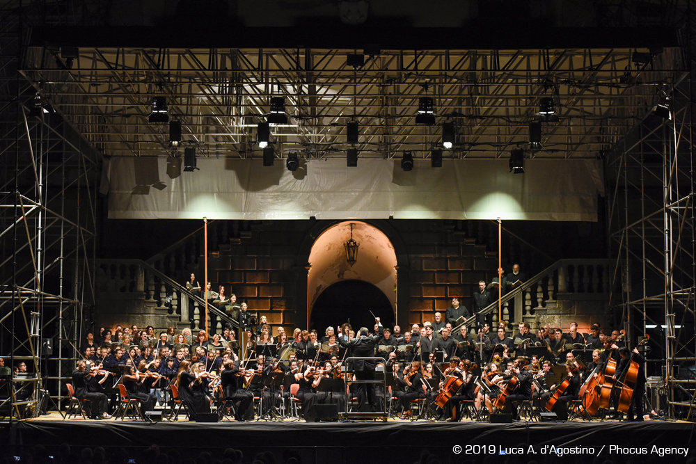 Due grandi concerti di Natale a Udine e Tolmezzocon l’Orchestra giovanile Filarmonici Friulani e il Coro del Friuli Venezia Giulia
