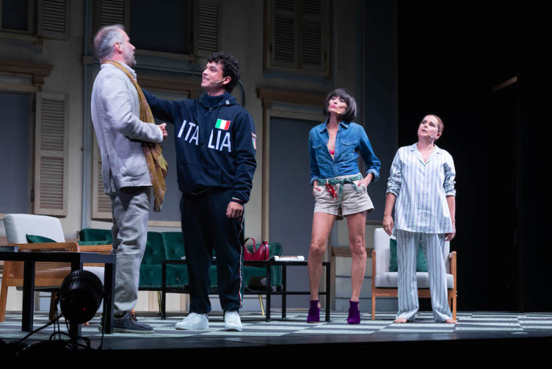 AL NUOVO TEATRO COMUNALE DI GRADISCA D’ISONZO “Ubi maior” con Leo Gassmann e Sabrina Knaflitz