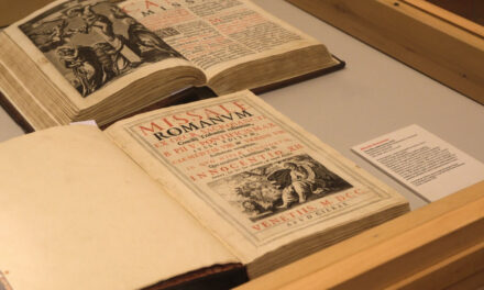 VALVASONE, IL SINDACO FULVIO AVOLEDO HA INAUGURATO IN CASTELLO IL PERCORSO ESPOSITIVO SUI LIBRI LITURGICI