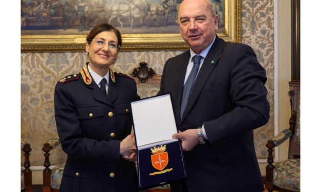 IL SINDACO HA RICEVUTO LA NUOVA DIRIGENTE DEL COMPARTIMENTO POLIZIA FERROVIARIA DEL FRIULI VENEZIA GIULIA, MARINA FESTINI