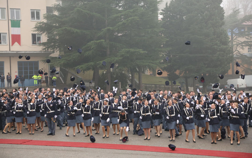 A TRIESTE IL GIURAMENTO DEL 231° CORSO ALLIEVI AGENTI DELLA POLIZIA DI STATO