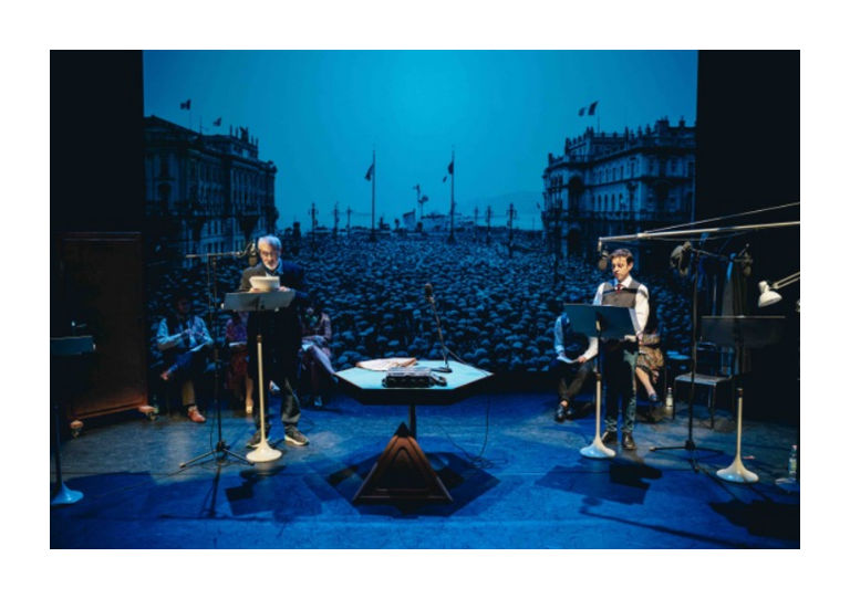 Ritorna alla Sala Bartoli del Politeama Rossetti “26 ottobre. Un mare di ombrelli” di Gianni Gori