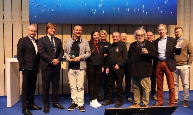 BARCOLANA AL BOOT DÜSSELDORF: CELEBRATO IL TROFEO ADAC PER I MIGLIORI EQUIPAGGI TEDESCHI DI BARCOLANA57 PRESENTED BY GENERALI