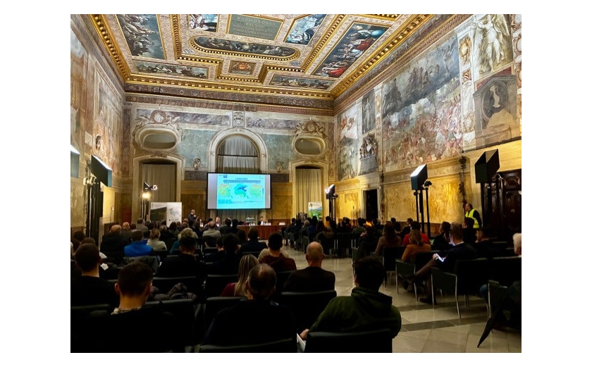 I DATI RACCONTANO IL TERRITORIO. UN ANNO DI DOC: IL CHATBOT DEL CONSORZIO FRIULI COLLI ORIENTALI E RAMANDOLO AL SERVIZIO DE LE STAGIONI E LE UVE