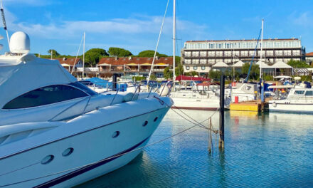Lignano Sabbiadoro: l’hotel Marina Uno ritrova le sue radici, la proprietà riprende le redini della gestione