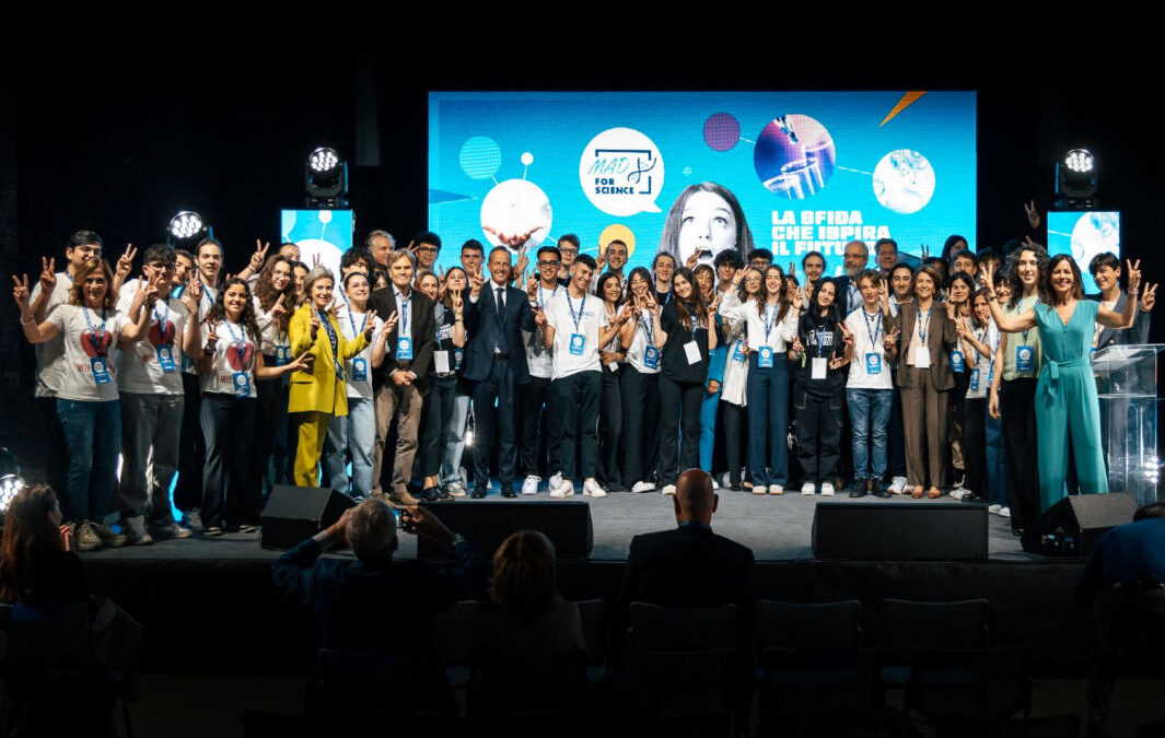 SELEZIONATE LE 50 SCUOLE CHE ACCEDONO ALLA SECONDA FASE DELLA DECIMA EDIZIONE DEL CONCORSO NAZIONALE MAD FOR SCIENCE: UNA PROVIENE DAL FRIULI VENEZIA GIULIA