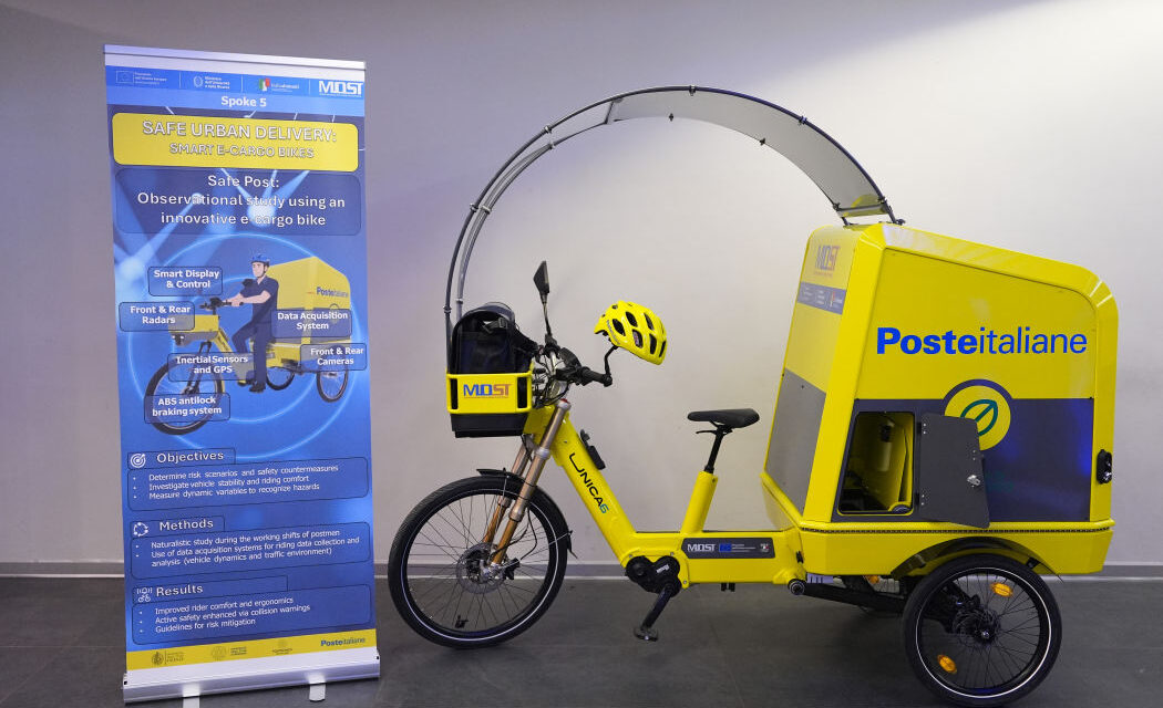 POSTE ITALIANE: NUOVI PROTOTIPI DI CARGO E-BIKE PER CONSEGNARE PACCHI NEI CENTRI STORICI DELLE CITTÀ