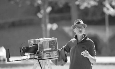 Volti di donna. Nella Trieste della Belle Époque: “Il ritratto di strada oggi” con Daniele Sandri e la fotografia minutera