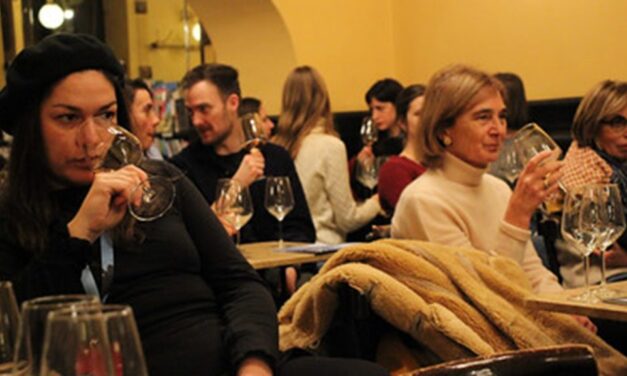 DEGUSTAZIONE DI VINI CON UROŠ ROJAC in collaborazione con Trieste Film Festival all’Antico Caffè San Marco
