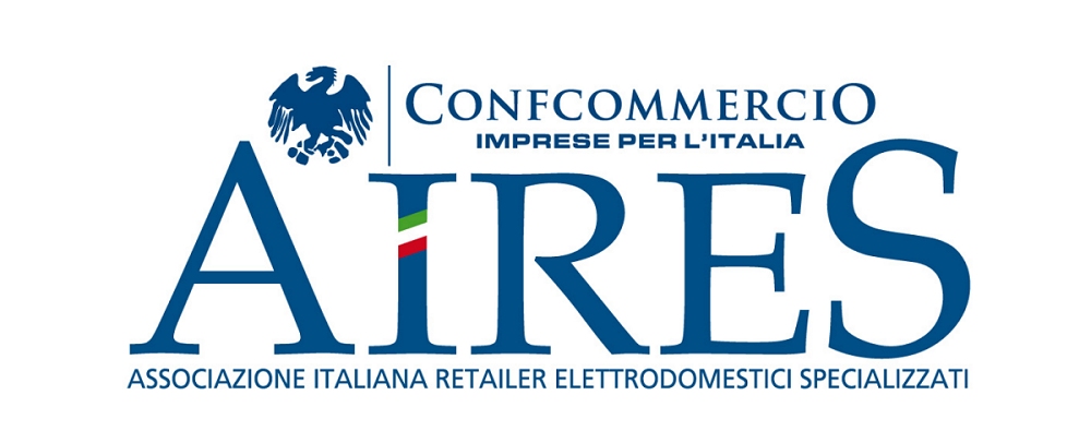 Presentata a Milano una ricerca di Legambiente sul rispetto delle norme in materia di rifiuti elettronici