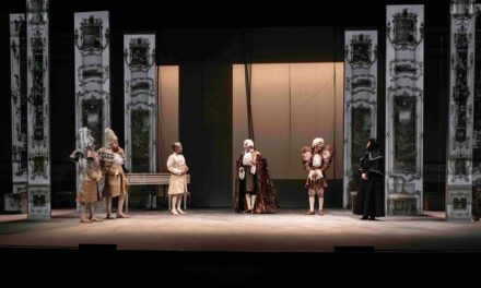 AMADEUS di Shaffer per la regia di FERDINANDO BRUNI e FRANCESCO FRONGIA al TEATRO STABILE DEL FRIULI VENEZIA GIULIA