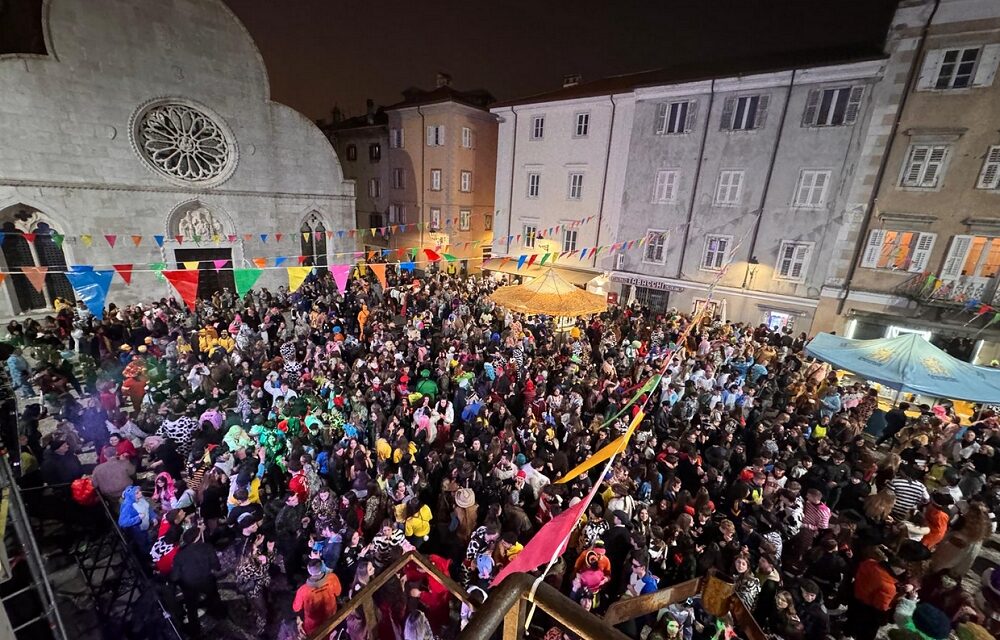 Il Carnevale di Muggia entra nel vivo: domani la grande sfilata