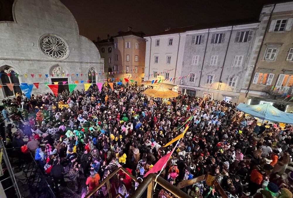 Il Carnevale di Muggia entra nel vivo: domani la grande sfilata