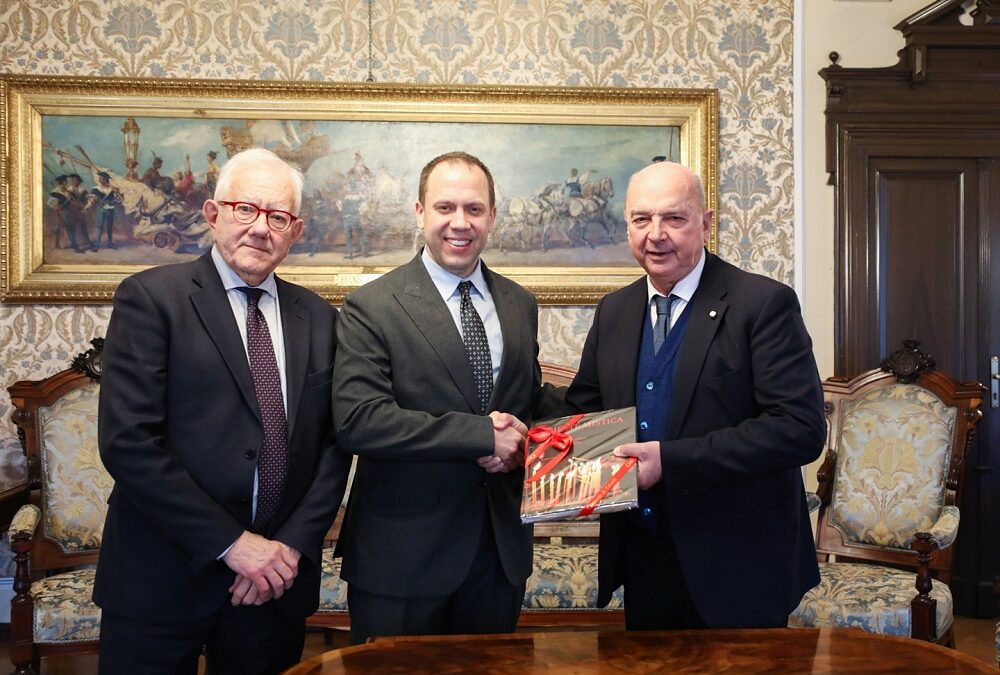 IL CONSOLE GENERALE DI SERBIA, NEMANJA SEKICKI, È STATO RICEVUTO IN MUNICIPIO DAL SINDACO ROBERTO DIPIAZZA