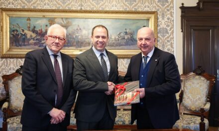 IL CONSOLE GENERALE DI SERBIA, NEMANJA SEKICKI, È STATO RICEVUTO IN MUNICIPIO DAL SINDACO ROBERTO DIPIAZZA