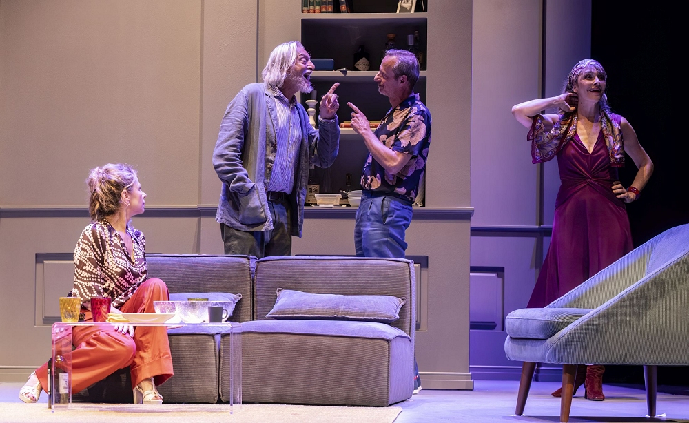 Vicini di casa:in Teatro la commedia campione di incassi in Spagna e in Italia