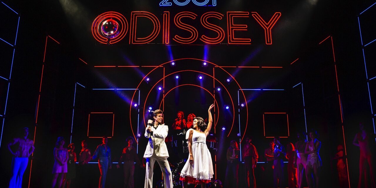 LA FEBBRE DEL SABATO SERA della COMPAGNIA DELLA RANCIA al TEATRO STABILE DEL FRIULI VENEZIA