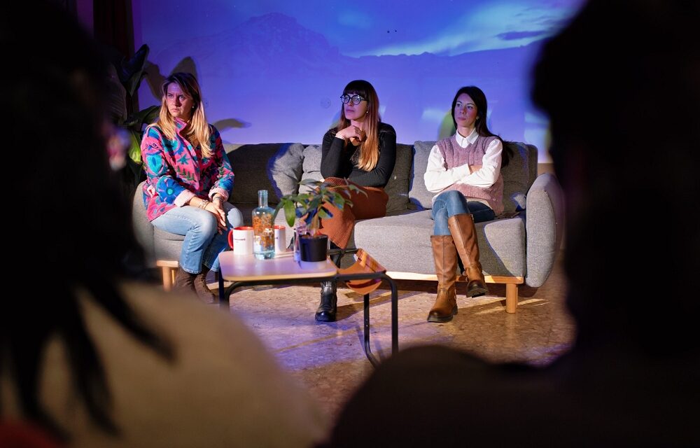 “IL FILO ROSSO DELL’ARTE FEMMINILE”: il Friuli Venezia Giulia attraverso le voci delle sue artiste