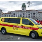 LA SEZIONE DI TRIESTE DEL SOCCORSO ALPINO E SPELEOLOGICO FVG HA UN NUOVO FURGONE
