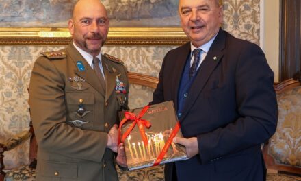 VISITA DI COMMIATO IN MUNICIPIO PER IL COMANDANTE DELL’ESERCITO DEL FVG, GIULIANO INNECCO