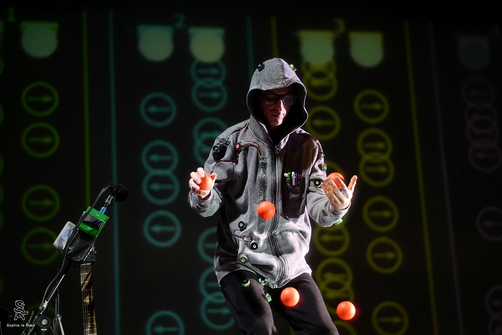 Control Freak: Kulu Orr in esclusiva regionale ad Artegna