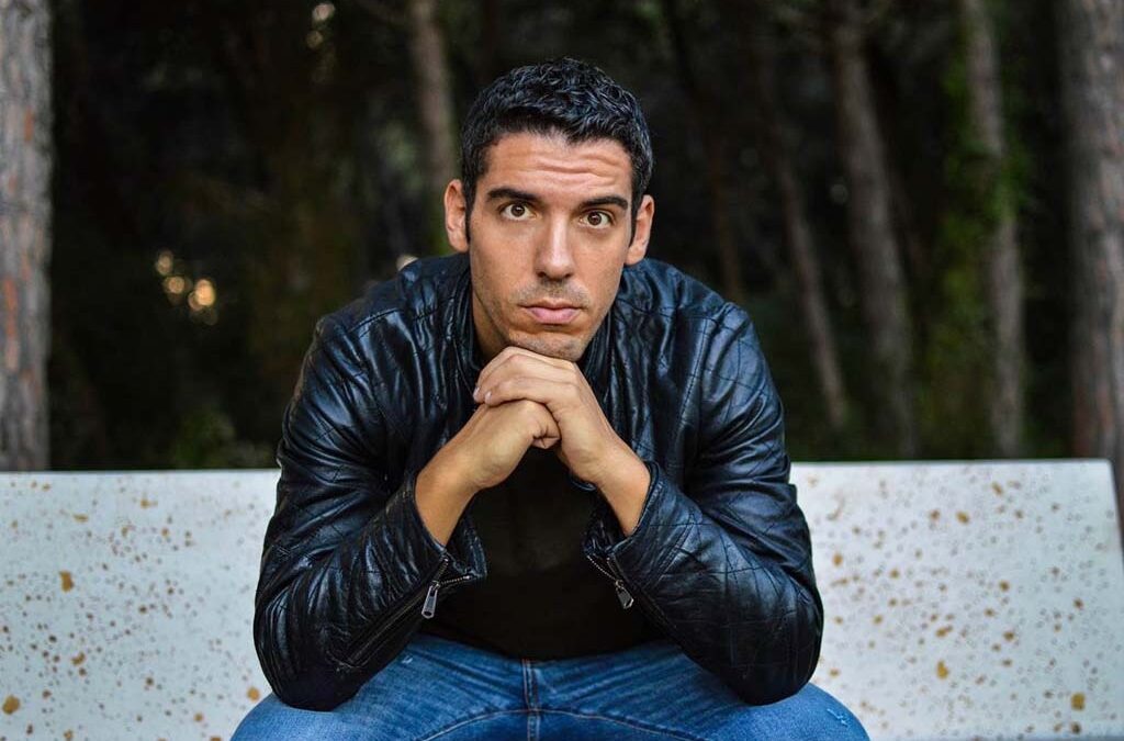 AL TEATRO MIELA CARMINE DEL GROSSO tra i comedian più divertenti e graffianti della scena stand-up nazionale