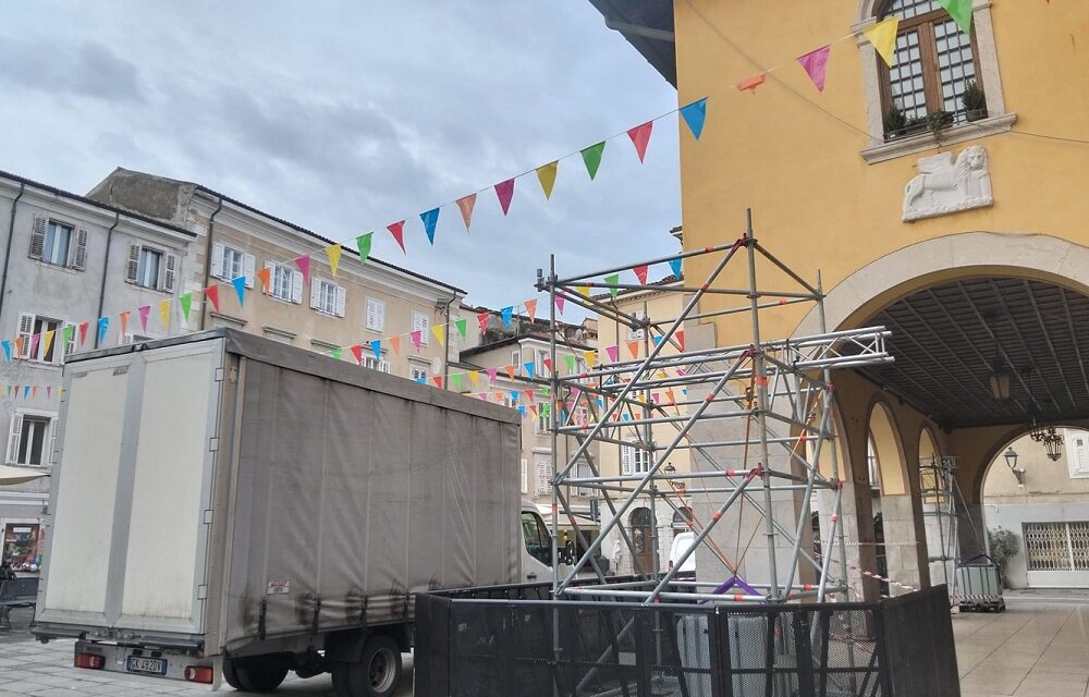 MUGGIA: INIZIATO l’ALLESTIMENTO DEL CARNEVALE