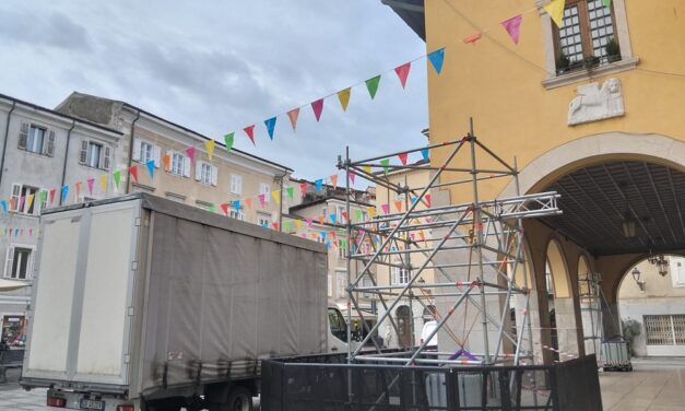 MUGGIA: INIZIATO l’ALLESTIMENTO DEL CARNEVALE