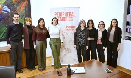 PERIPHERAL MEMORIES: presentata LA RESIDENZA ARTISTICA DELLA VISUAL ARTIST SPAGNOLA MARTA AZPARREN ALL’AZIENDA DI ARREDO NEW LIFE CONTRACT DI SAN GIOVANNI AL NATISONE
