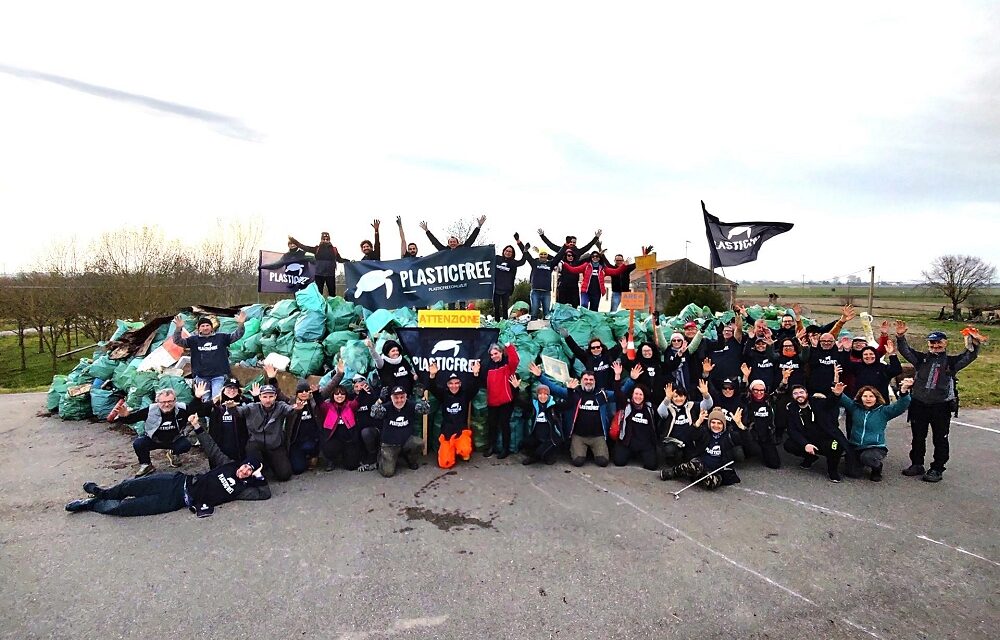 Oltre 10 tonnellate di rifiuti rimosse nel Delta del Po, nel weekend maxi pulizia con 140 volontari Plastic Free