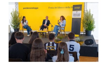 PORDENONELEGGE, IERI AL VIA LA NUOVA EDIZIONE IL PICCOLO DIZIONARIO (IMMAGINARIO) DELLE RAGAZZE E DEI RAGAZZI